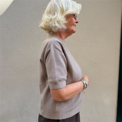 Petit Pull Manches Courtes - Sélection Victoire et Cie