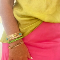 S U M M E R 😎

Toi, mon astre préféré ☀️, prends garde, cette saison c’est nous qui allons briller ✨💛✨ ! 

Bracelet Shine, gourmette mailles américaines, bracelet Strada à retrouver en boutique et online 😉

#bijoux #bijouxfantaisie #çabrille #bracelet #bangles #banglestack #summervibes #sun #colorful #mary_victoire_et_cie #avignonshop #boutiqueenligne #eshop #avignon #provencealpescotedazur #france